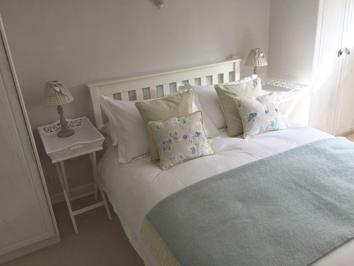 Stapehill Lodge B&B Hampreston Zewnętrze zdjęcie
