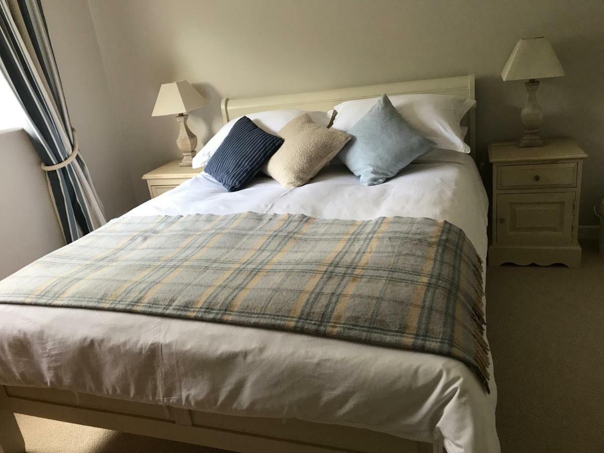 Stapehill Lodge B&B Hampreston Zewnętrze zdjęcie