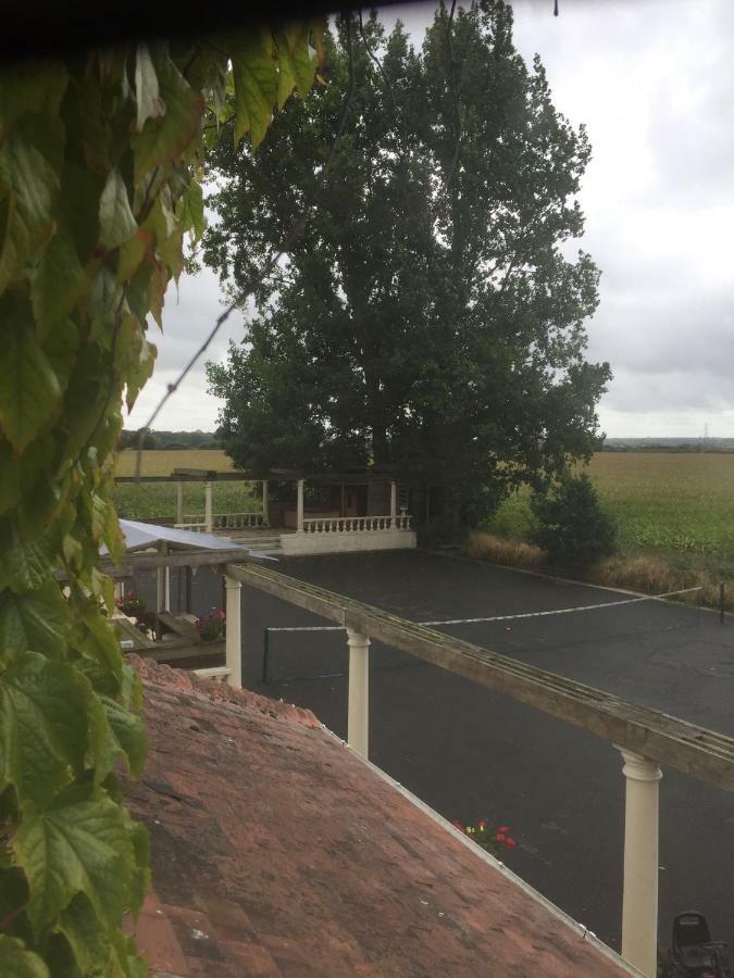 Stapehill Lodge B&B Hampreston Zewnętrze zdjęcie