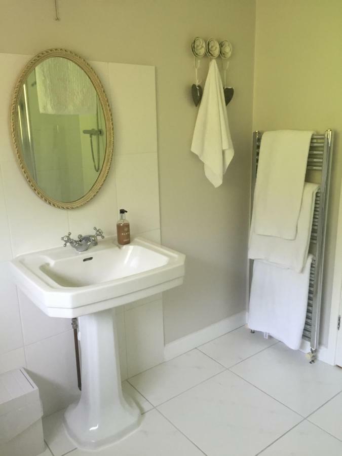 Stapehill Lodge B&B Hampreston Zewnętrze zdjęcie